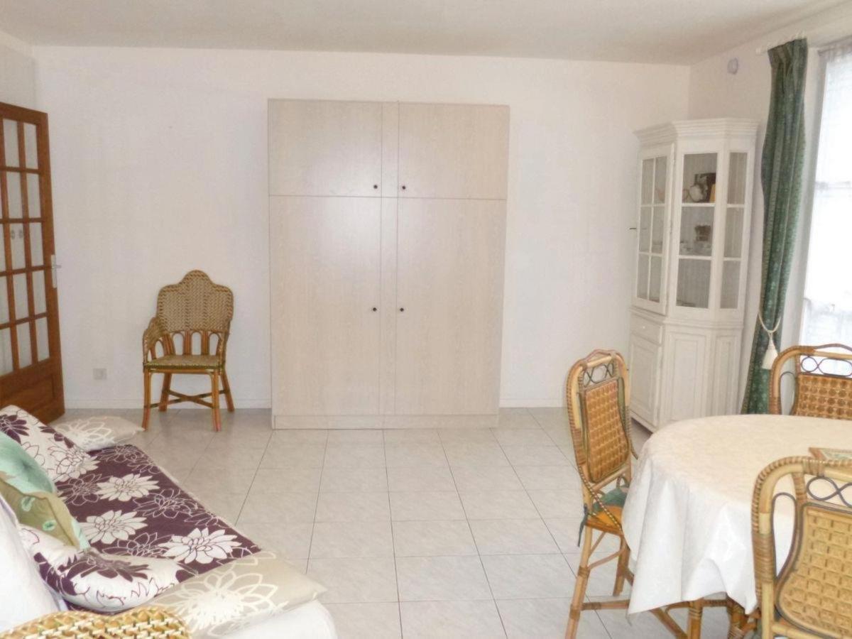 Les Fontaines Saint Leonard Apartment Honfleur Bagian luar foto
