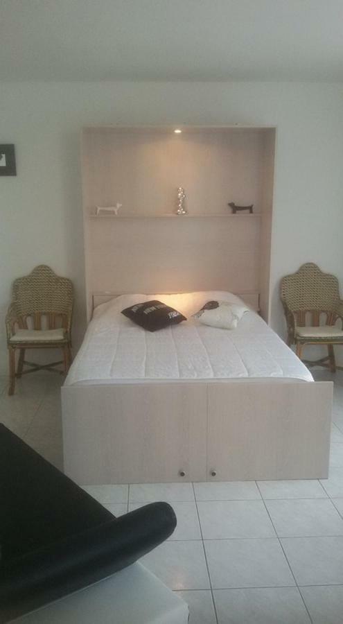 Les Fontaines Saint Leonard Apartment Honfleur Bagian luar foto